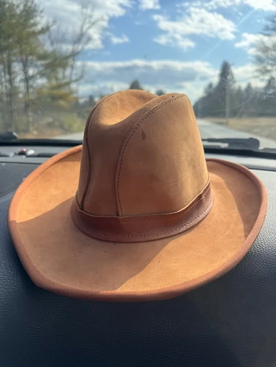 Henschel Western-style hat appears to be a suede leather model - Picture 2 of 8
